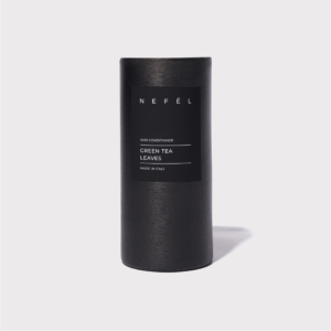 Holder Green tea leaves